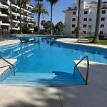 Апартаменты Mi Capricho, Beachfront, Grownfloor, Private Garden & Terrace Ситио-де-Калаонда