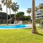 Mi Capricho, Beachfront, Grownfloor, Private Garden & Terrace * Ситио-де-Калаонда