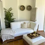 Mi Capricho, Beachfront, Grownfloor, Private Garden & Terrace