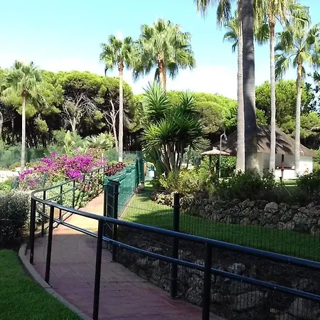 Mi Capricho, Beachfront, Grownfloor, Private Garden & Terrace