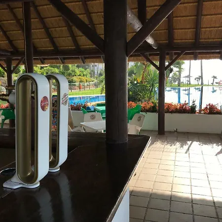 Mi Capricho, Beachfront, Grownfloor, Private Garden & Terrace * Sitio de Calahonda