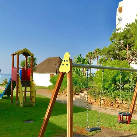 Mi Capricho, Beachfront, Grownfloor, Private Garden & Terrace