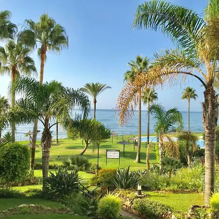 Mi Capricho, Beachfront, Grownfloor, Private Garden & Terrace Sitio de Calahonda